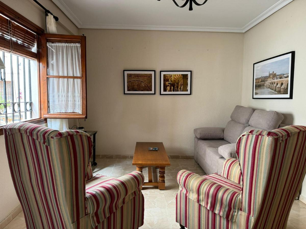 Apartamento Buen Pastor Con Parking Gratuito Cordoba Luaran gambar