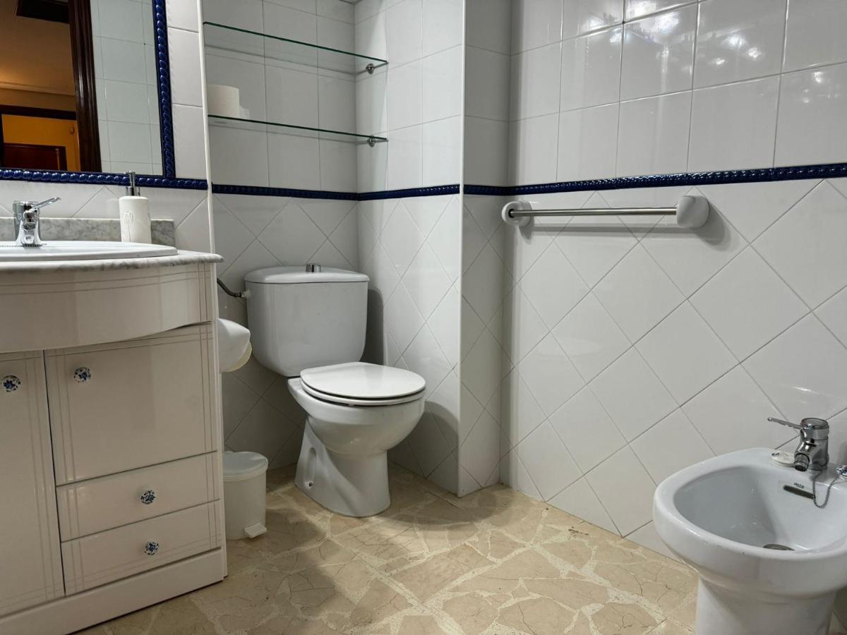 Apartamento Buen Pastor Con Parking Gratuito Cordoba Luaran gambar