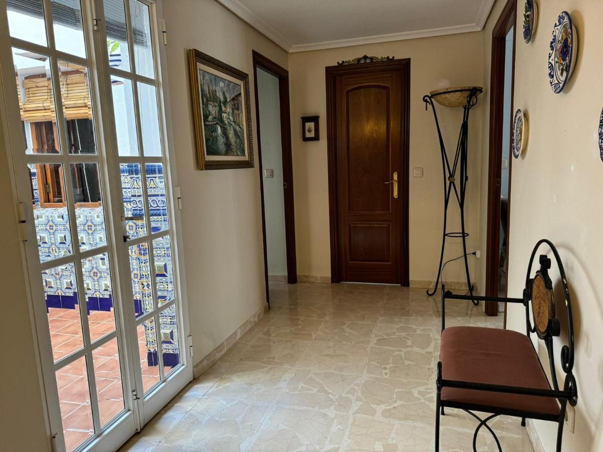 Apartamento Buen Pastor Con Parking Gratuito Cordoba Luaran gambar